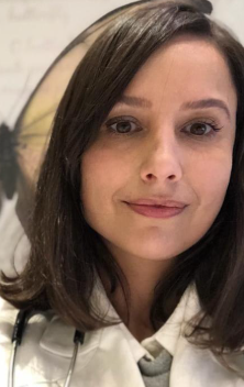Dra. Camila Siqueira